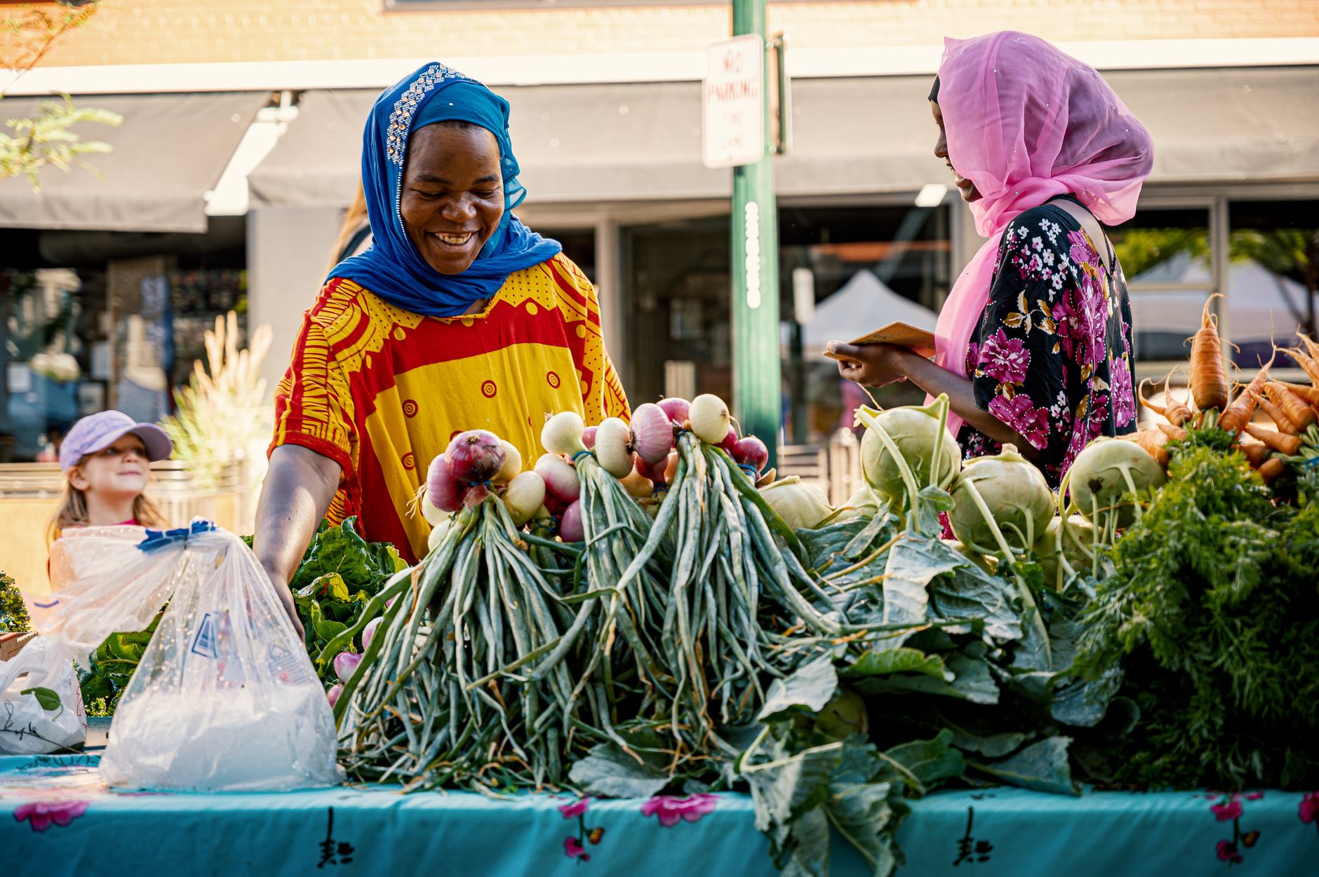 farmers market gallery image 2